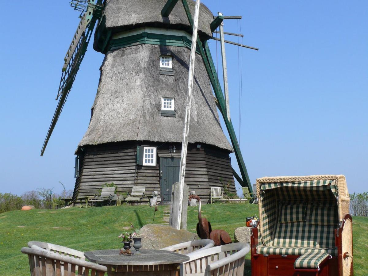 Beautiful Authentic Mill Close To The Beach Wangels Oda fotoğraf